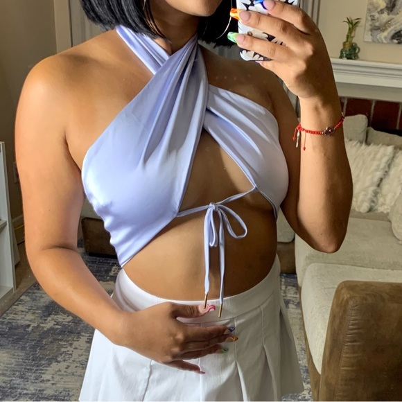 Tops - Elegant blue Halter Top